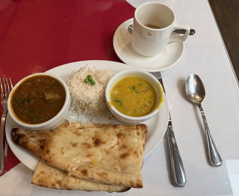 Everest Restaurant photo 4