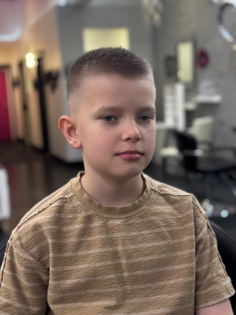 Barber Lana Pliash photo 4