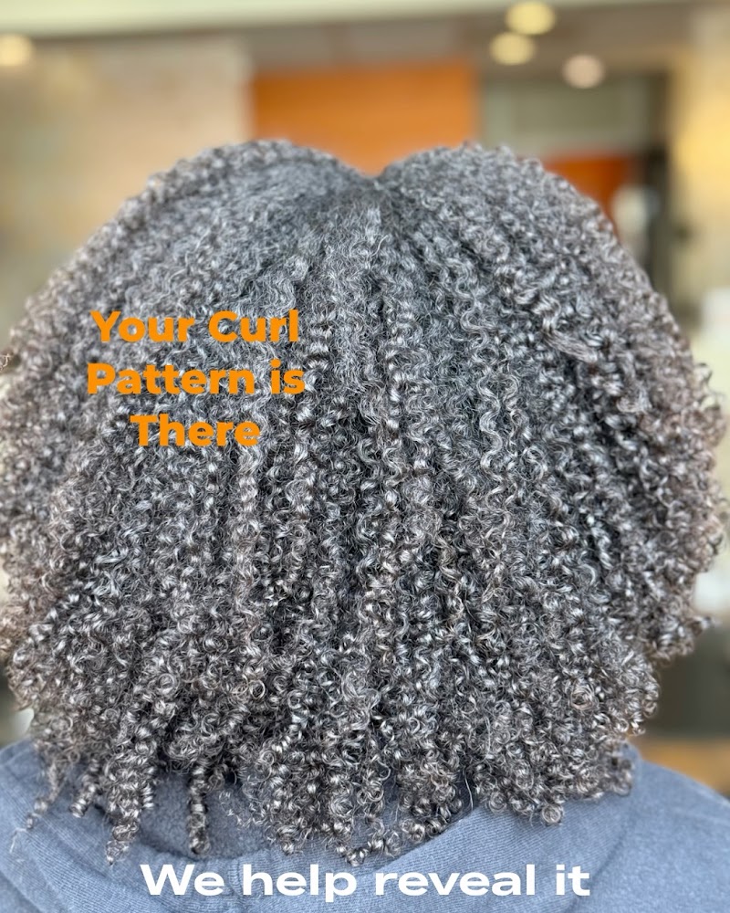 Twist Salon photo 3