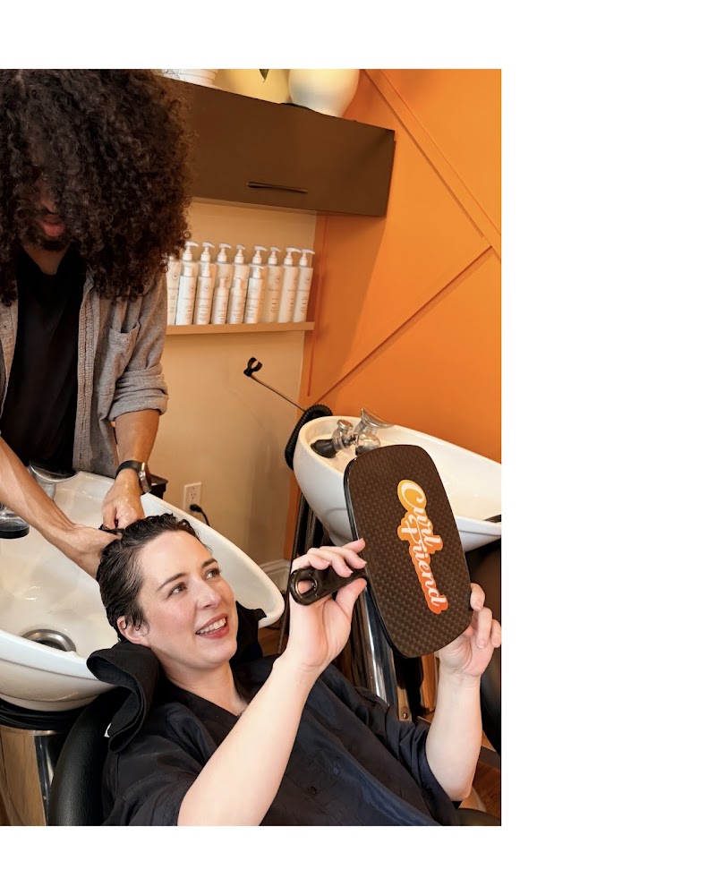 Twist Salon photo 2