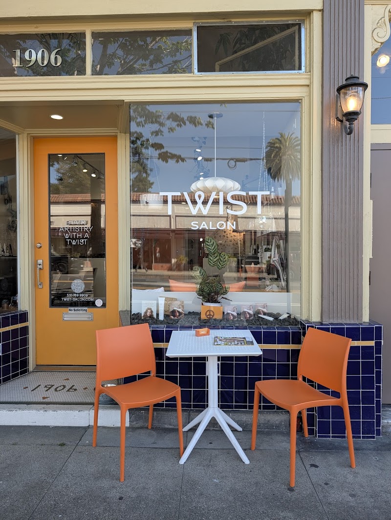 Twist Salon photo 5