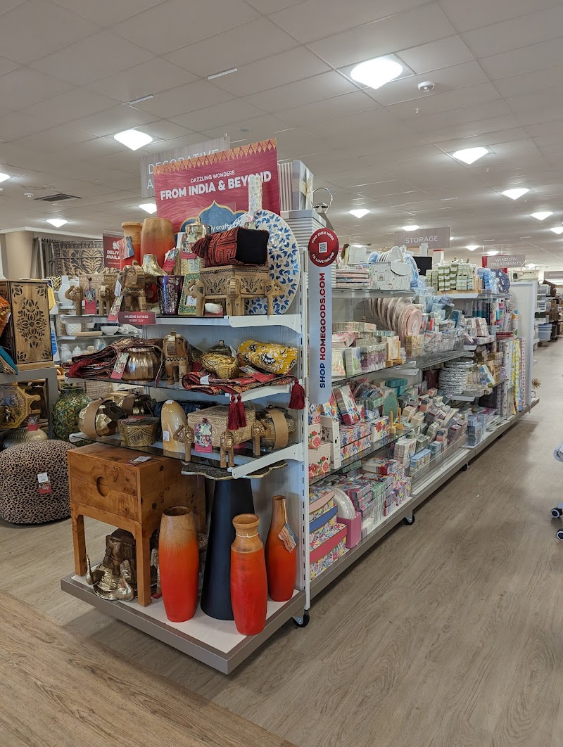 HomeGoods photo 2