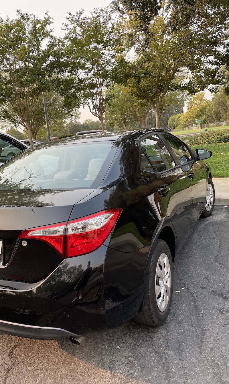 FABULOUS AUTO SALES photo 2