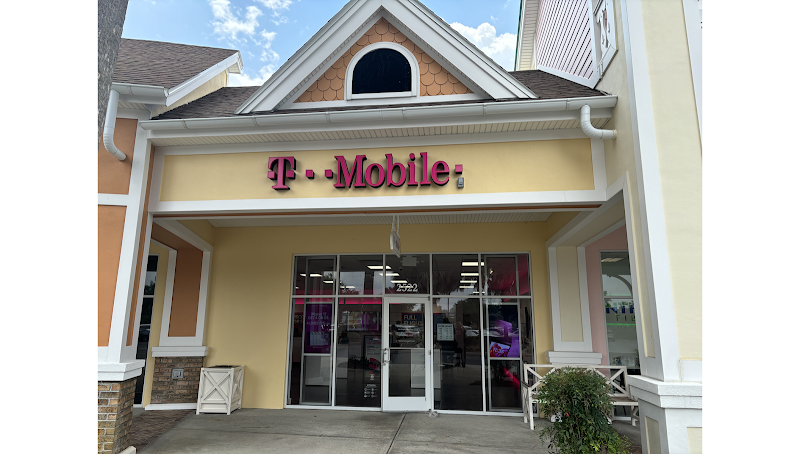 Photo of T-Mobile Authorized Retailer