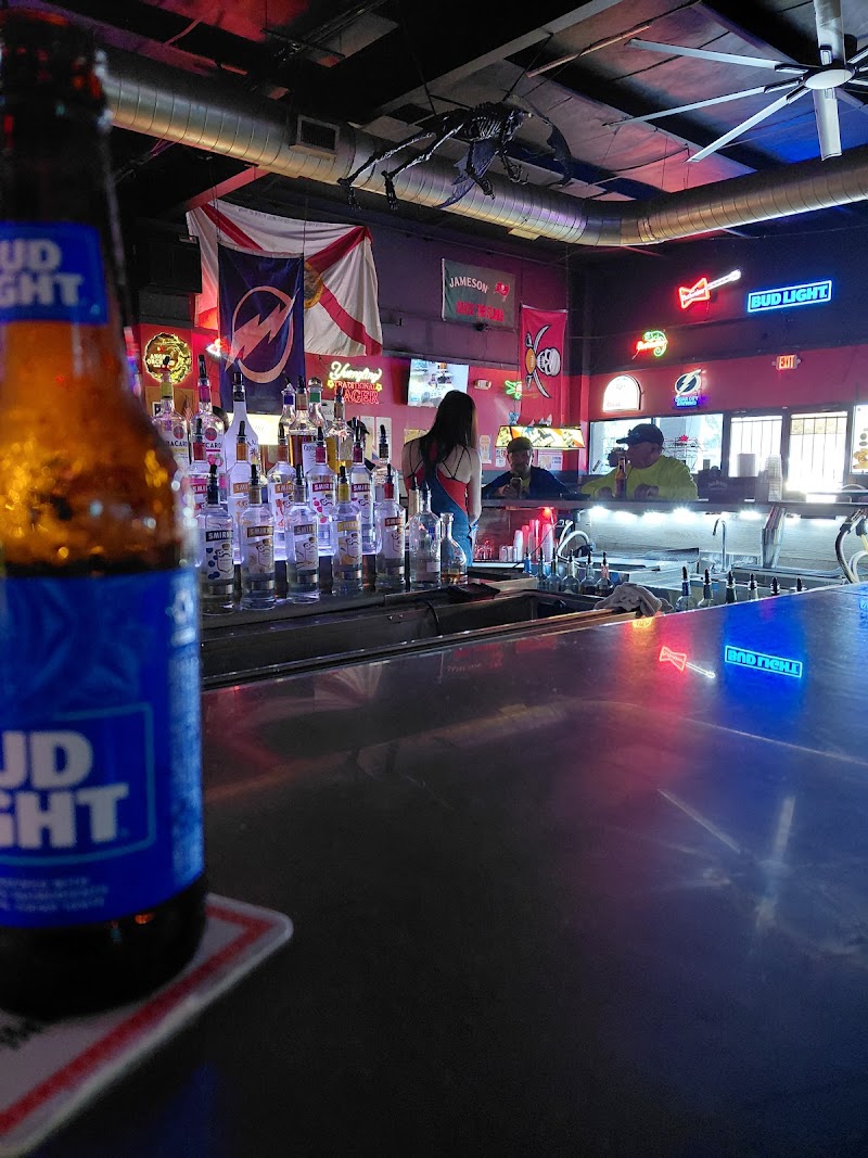 Breakers Bar photo 4