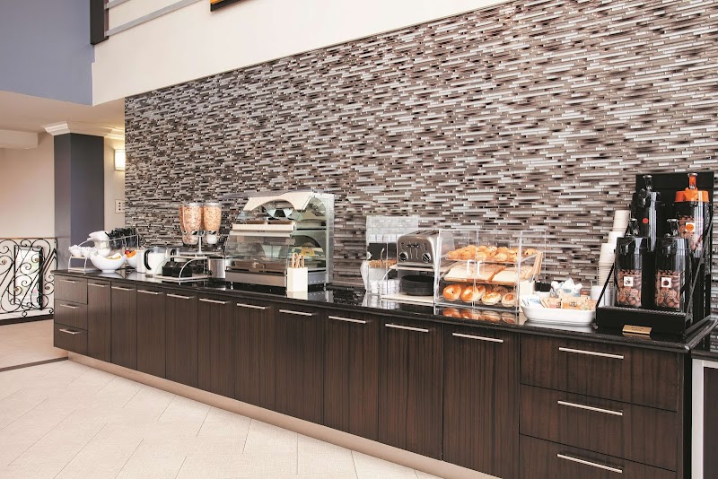 La Quinta Inn & Suites by Wyndham Dublin - Pleasanton photo 5