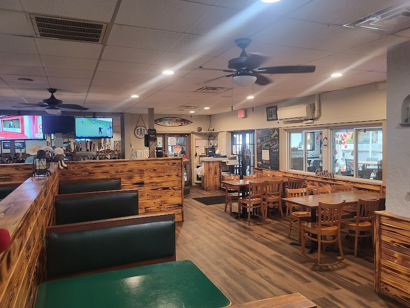 Fairway Pizza & Sports Page Pub photo 4