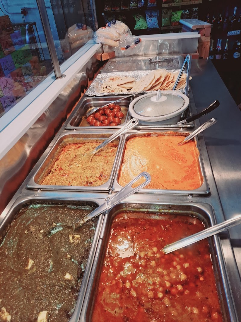 Good 2 Go liquor & curry photo 5