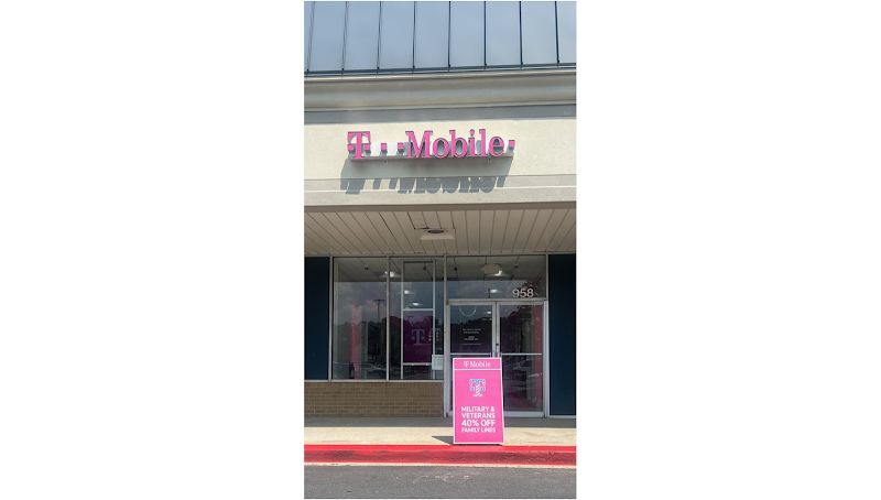 Photo of T-Mobile Authorized Retailer