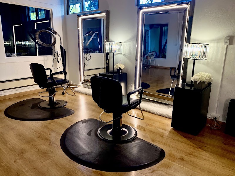 Photo of Illumi Salon