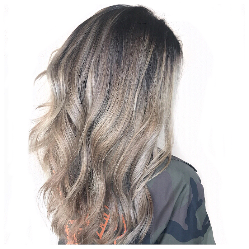 Illumi Salon photo 4