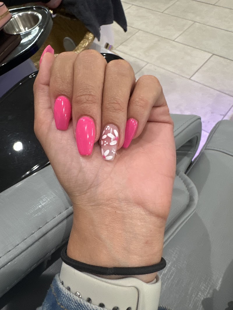 Revibe Beauty Lounge photo 4