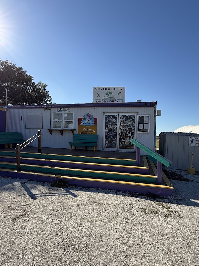 Sunshine Factory Gear Store photo 5