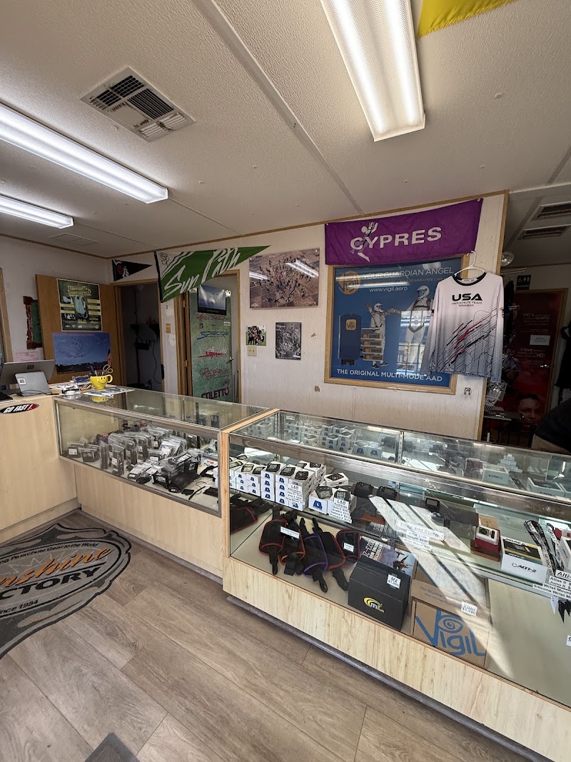 Sunshine Factory Gear Store photo 3