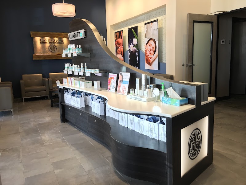 Hand & Stone Massage and Facial Spa photo 3