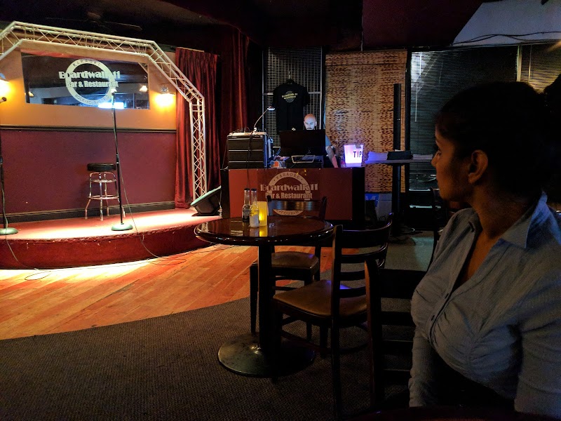 Boardwalk 11 GASTROPUB and Karaoke photo 4