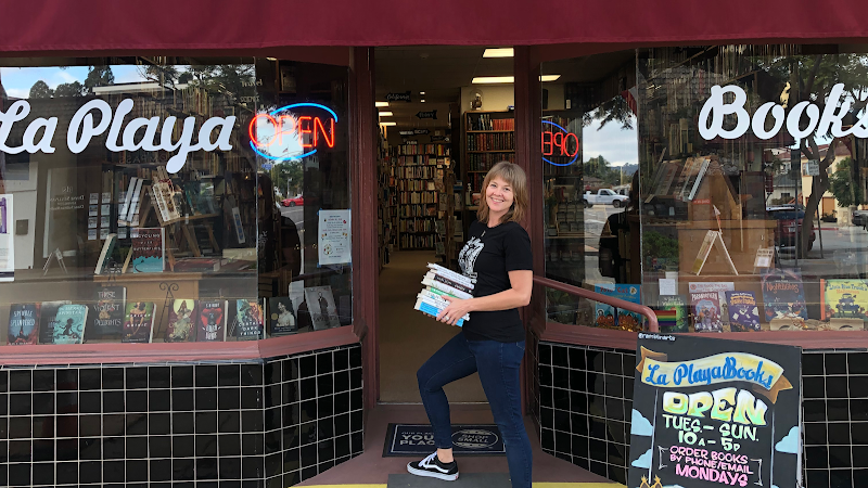 Photo of Roseville Books