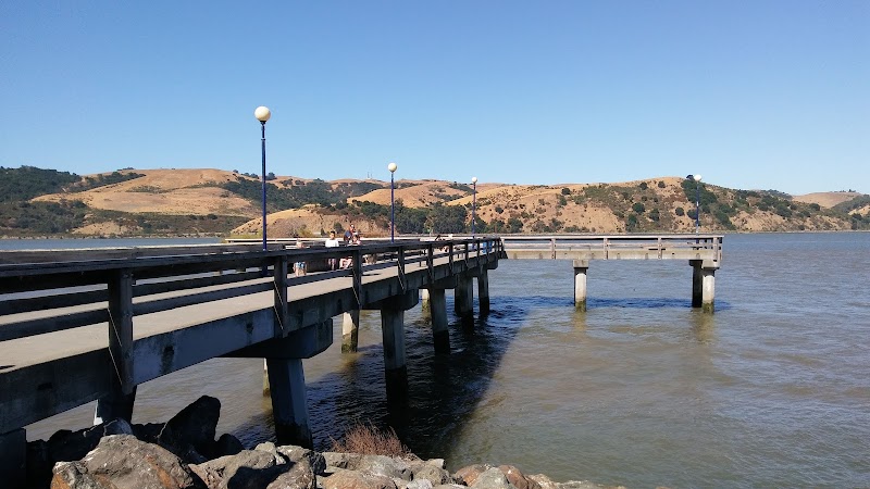 Benicia Fishing Pier photo 4