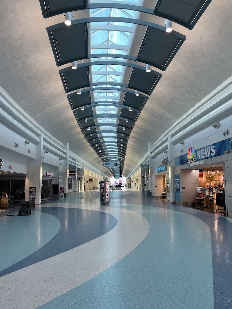 Jacksonville International Airport photo 2