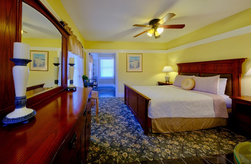 Shorelight Inn photo 4