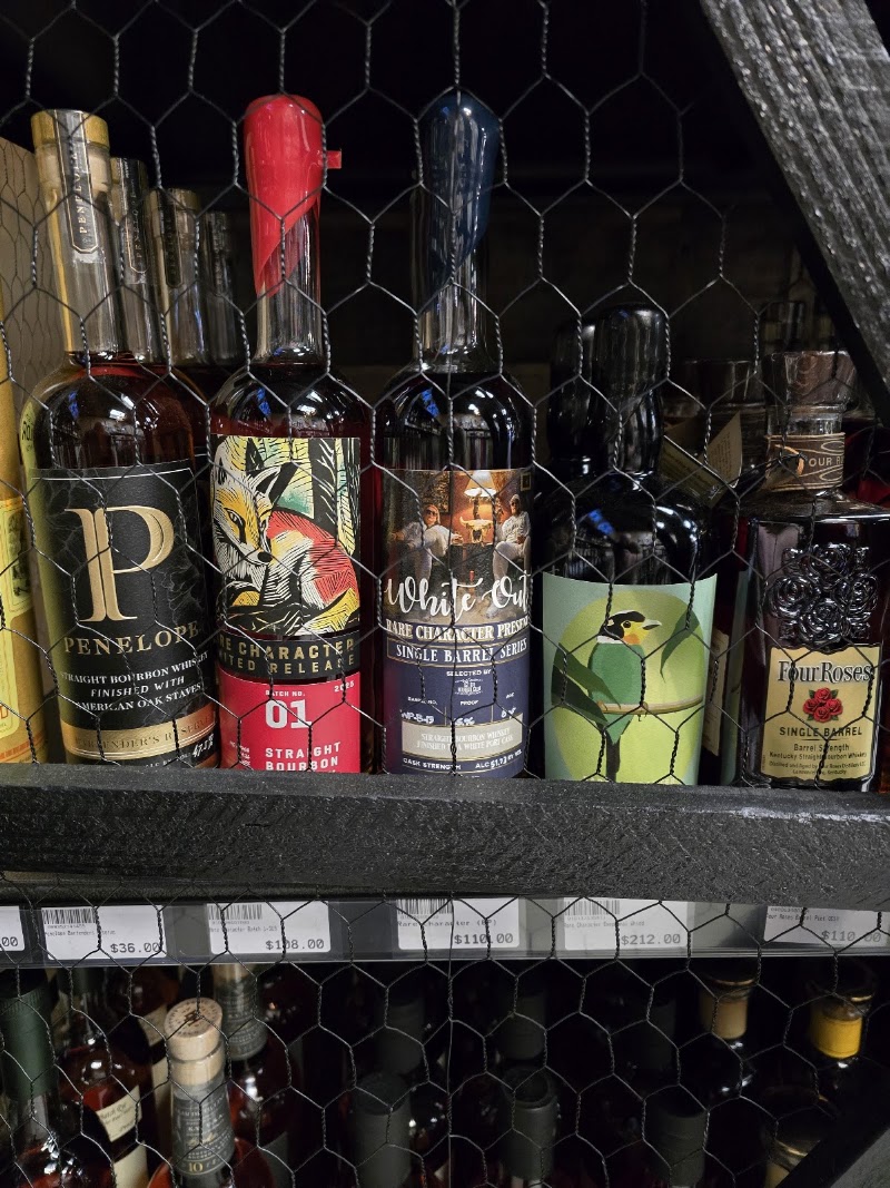 S & W Liquor’s Park 66 photo 4