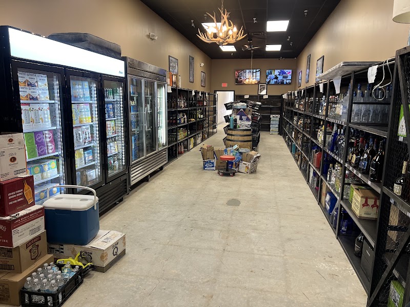 S & W Liquor’s Park 66 photo 2