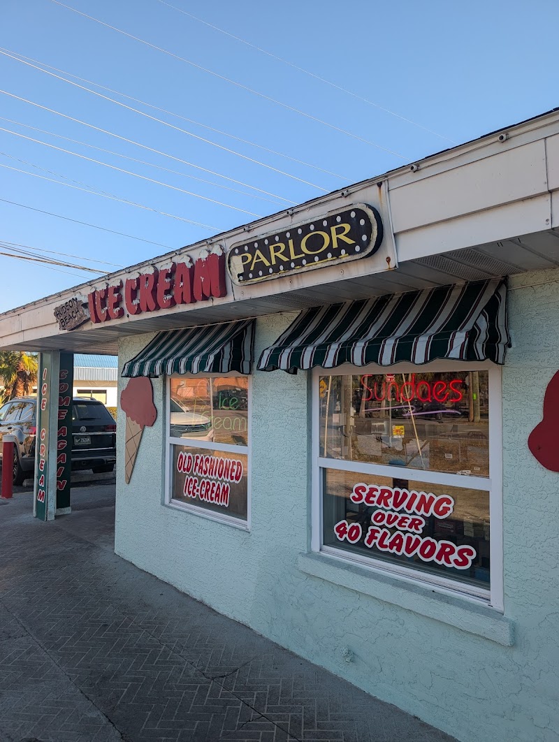 Hudson Beach Ice Cream Parlor photo 4