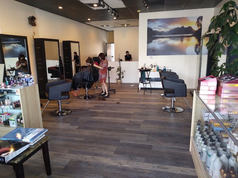 Q Beauty Salon photo 3