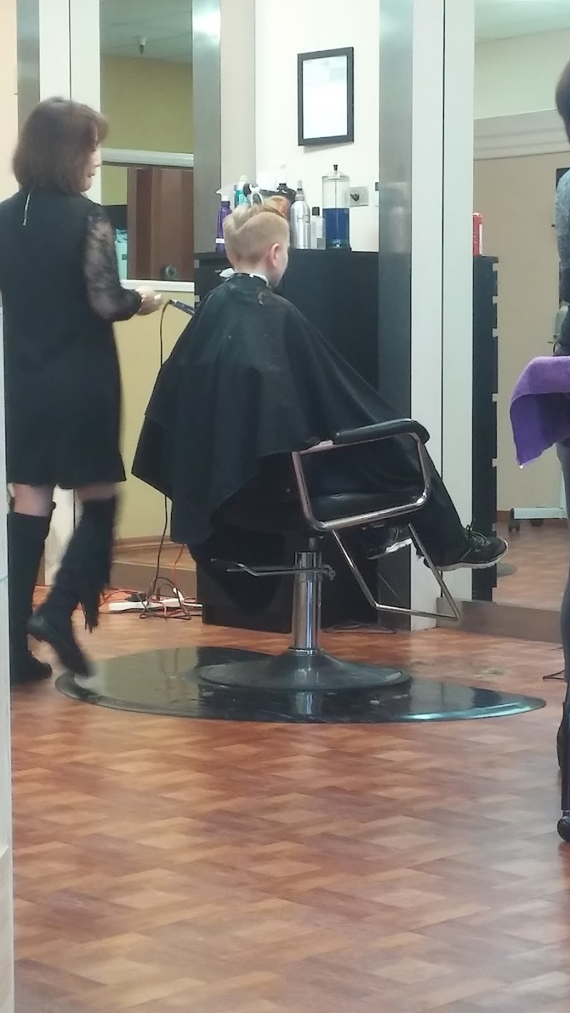 Q Beauty Salon photo 4