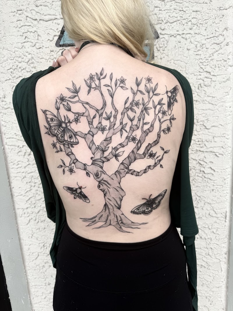 Pretty In Ink By Aurora photo 3