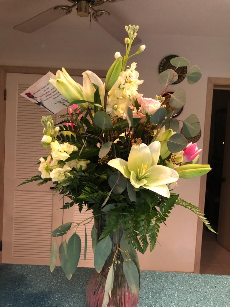 Rosa's Florist & Gifts photo 4
