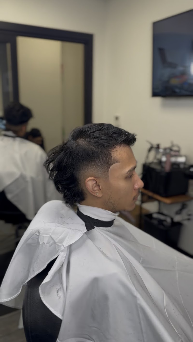 T.blessedu Barber Lounge photo 2