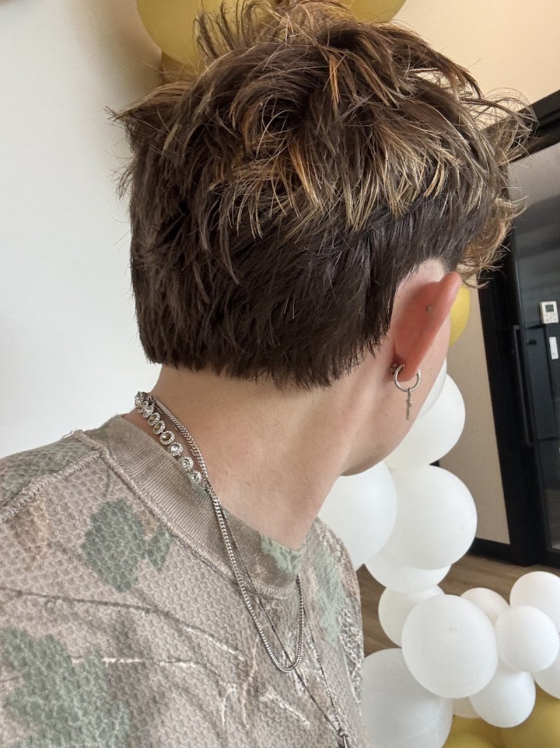 T.blessedu Barber Lounge photo 5