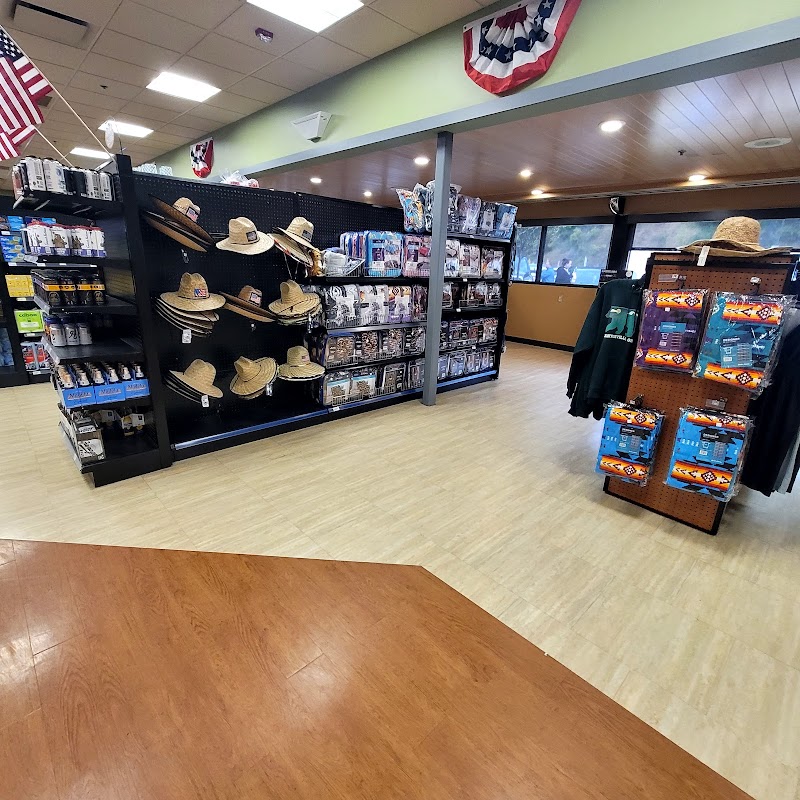 Seven Feathers Truck & Travel Center photo 4