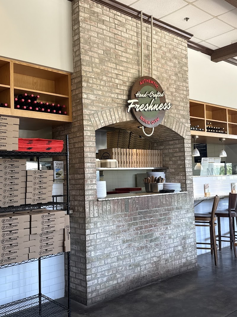 Flippers Pizza Co. - Clermont photo 5