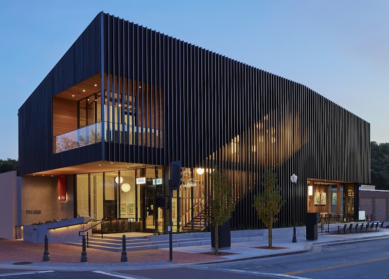 Cura Contemporary photo 2