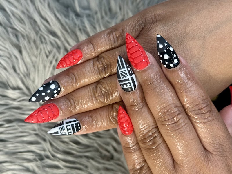 Only Nails & Spa photo 4