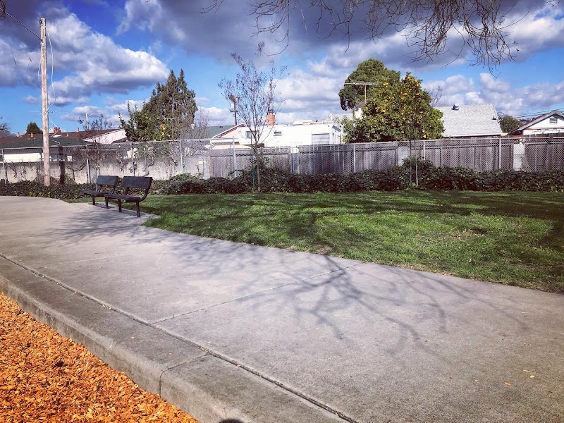HESPERIAN PARK photo 3