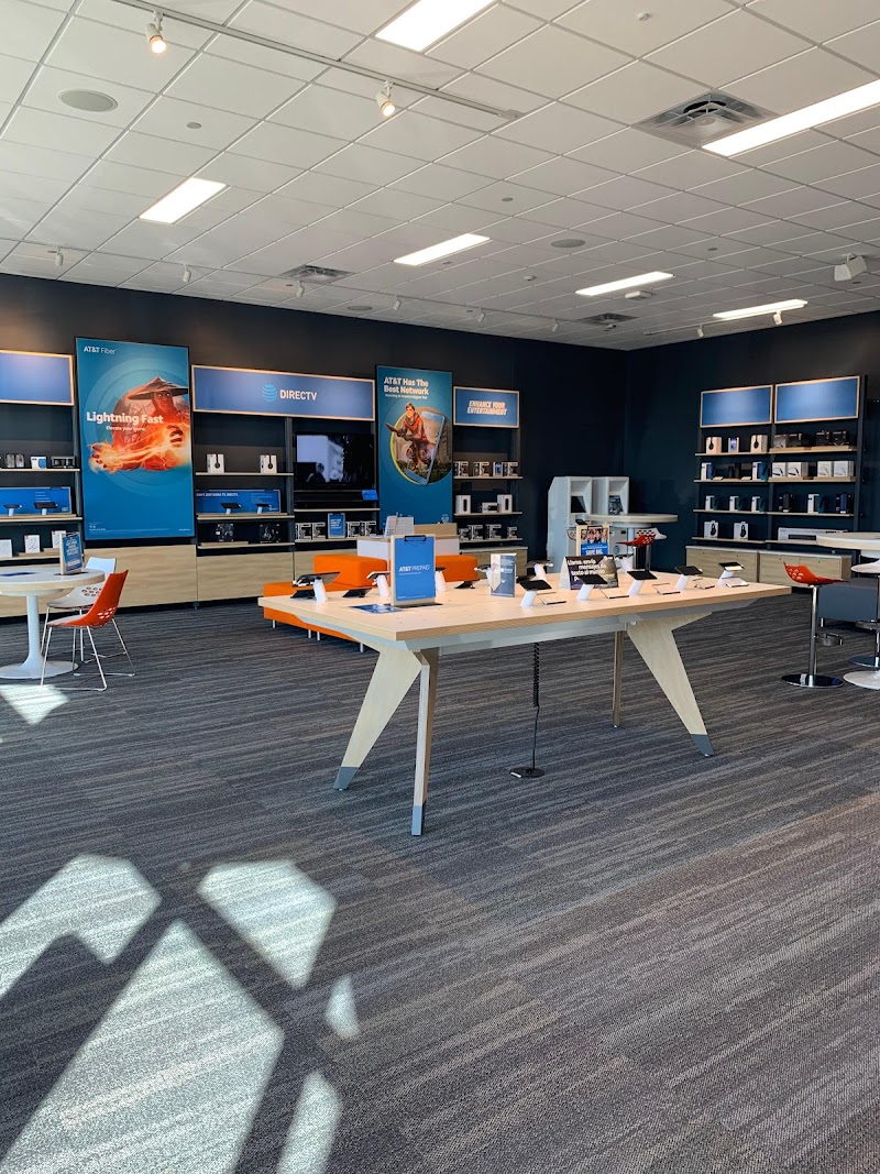 AT&T Store photo 3