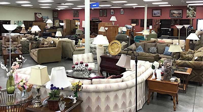 Purple Heart Desert Thrift Shoppe photo 2