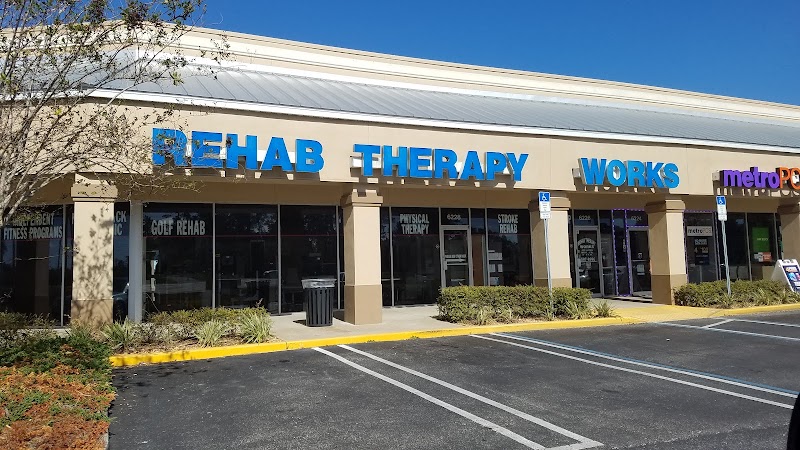Weeki Wachee Village Shopping Center photo 4