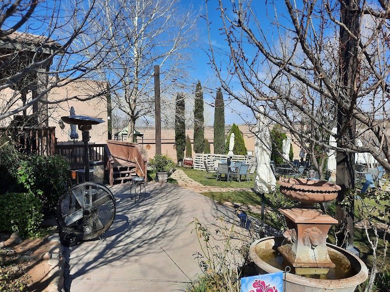 Alcantara Vineyards and Winery photo 4