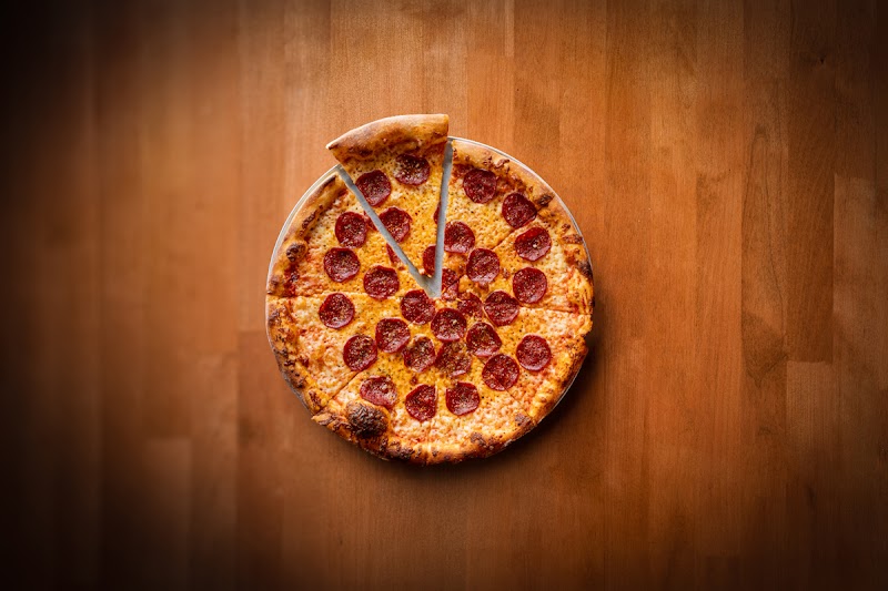 Mateo Pizza Restaurant photo 2