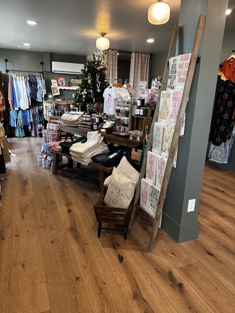 Mary Beth's Mercantile photo 2
