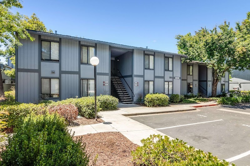 Cal Agents Real Estate photo 3