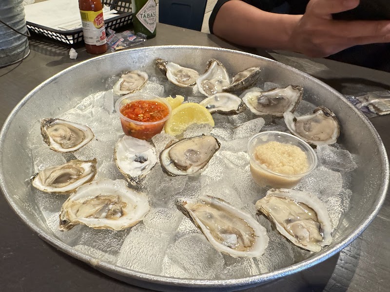 Shuckin' Shack Oyster Bar photo 4
