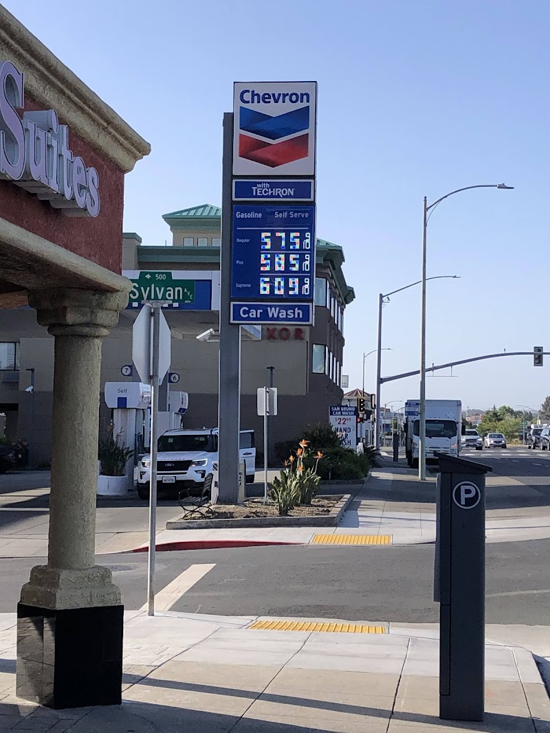 Chevron photo 2