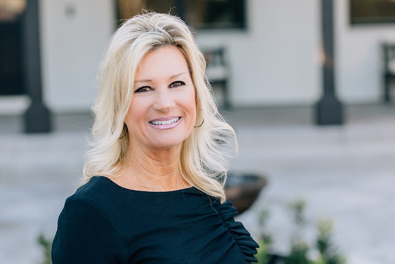 Photo of Julie Whitmer Team | Danville & Alamo | Founding Member Compass