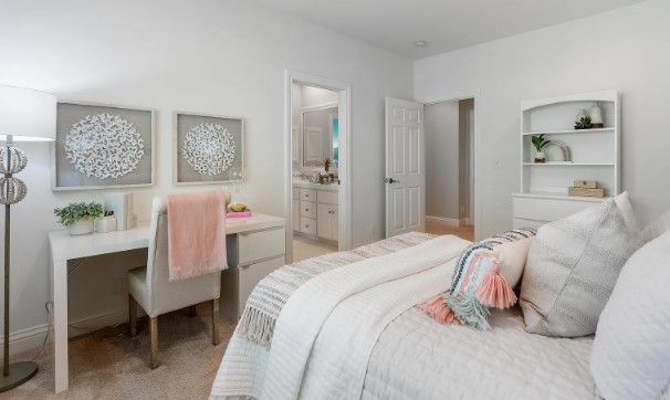 Julie Whitmer Team | Danville & Alamo | Founding Member Compass photo 2