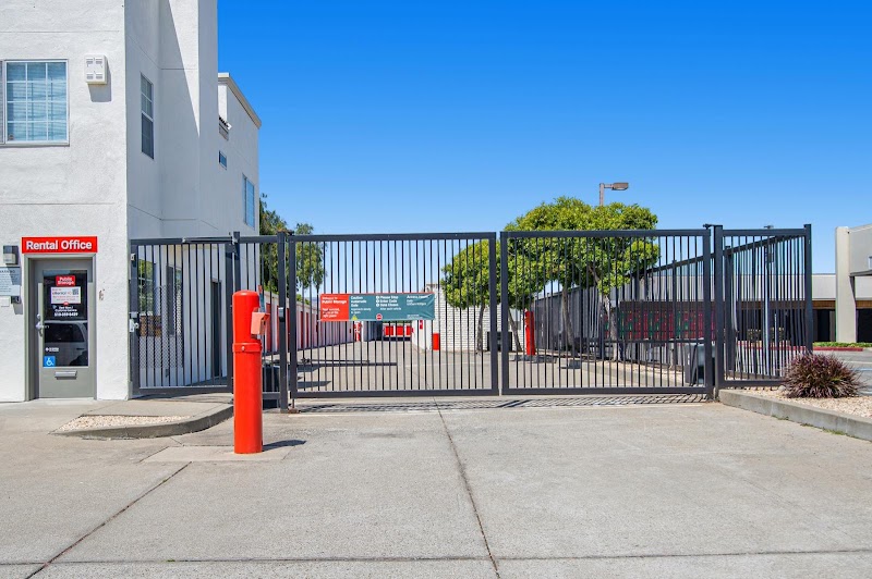 Public Storage photo 4